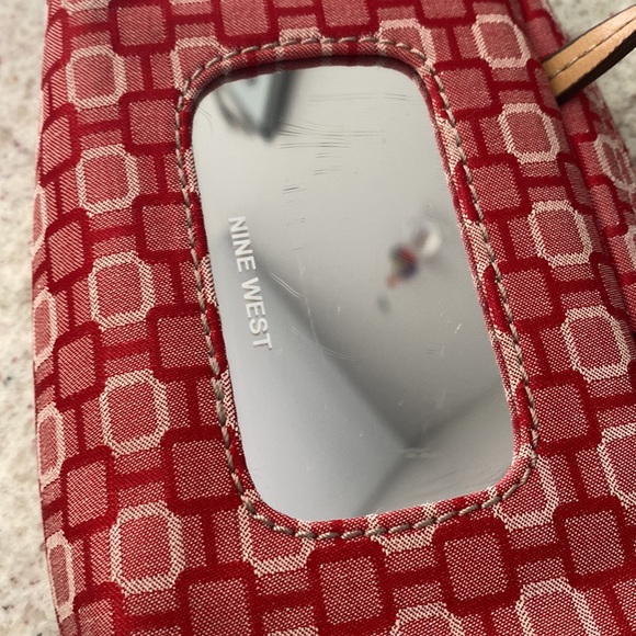 Nine West Cosmetics Case - Picture 5 of 5